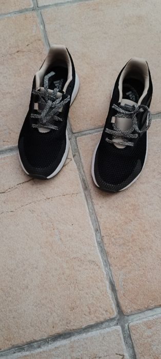 Tênis adidas senhora