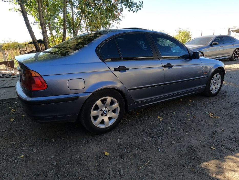 BMW E46 316I в хорошем состоянии Торг обмен на авто под ремонт