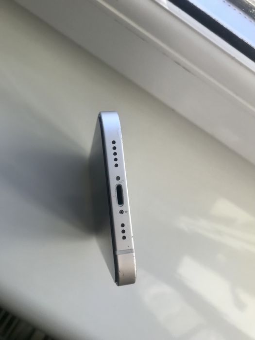 Iphone 12 на 64 Неверлок