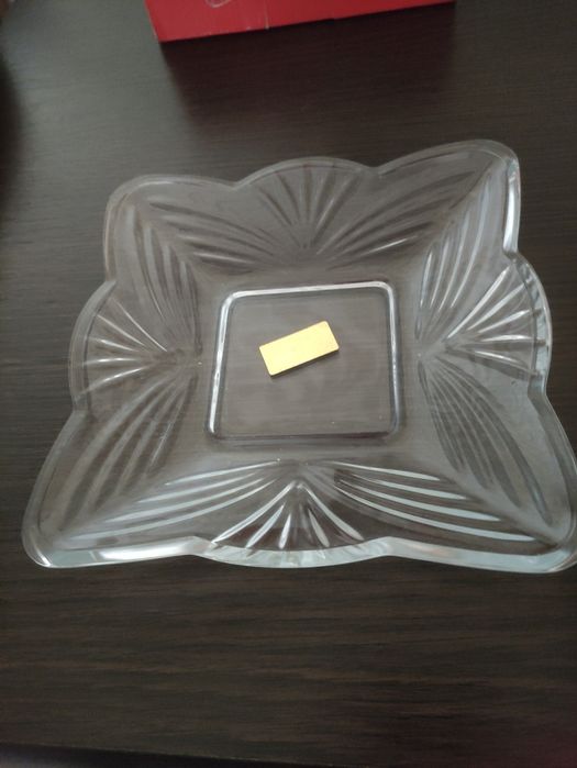 Посуд кришталь і скляний.