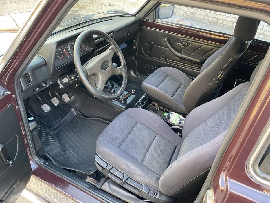 Нива 21214 2010рік