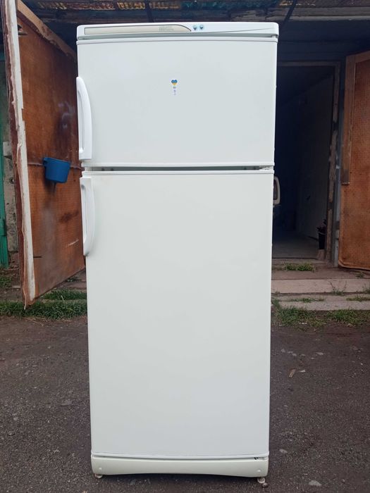 Холодильник STINOL 242Q.002 (не выключается компрессор)