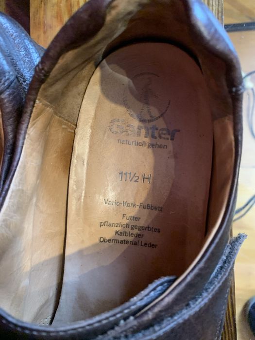 Класні шкіряні туфлі Bench