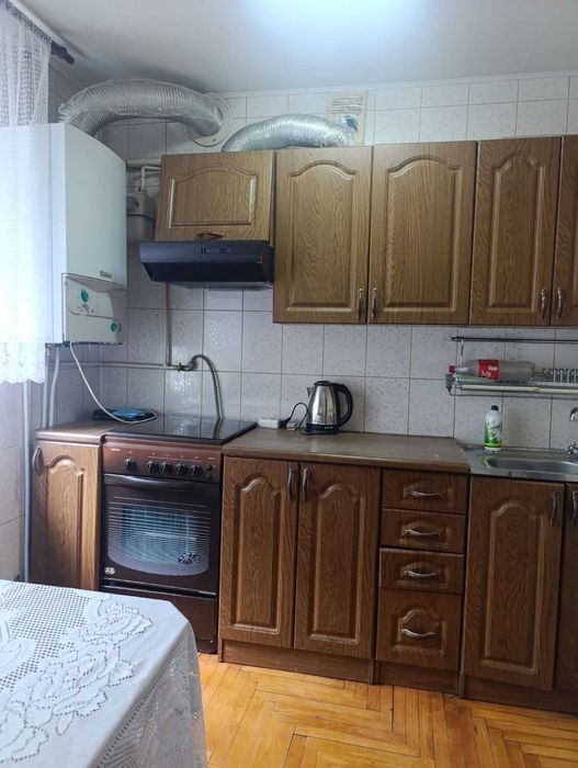 НЕРУХОМІСТЬ ОРЕНДА КВАРТИРИ СХІДНИЙ