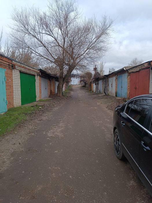 Продам гараж Фрегат