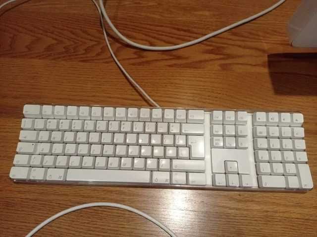 Apple iMac "Core Duo" 2.0 20"