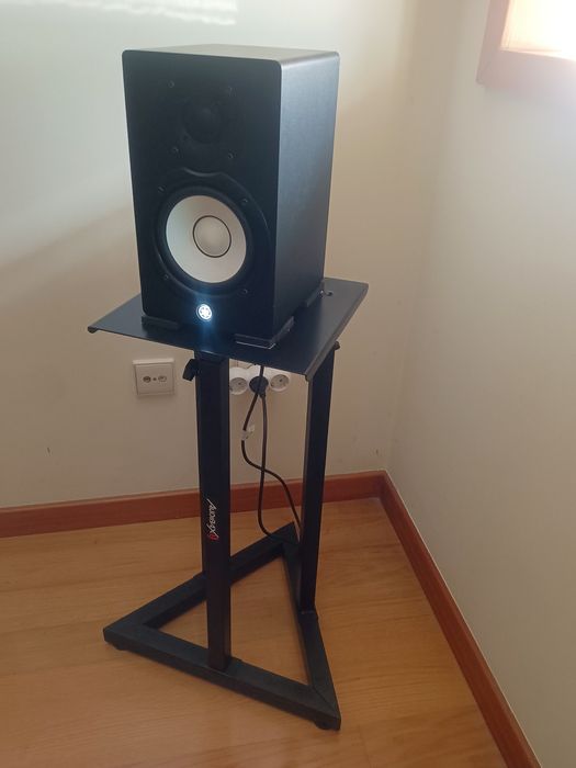 Vendo coluna estúdio Yamaha HS-5 com suporte Audibax