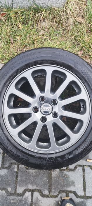 Felgi oryginalne aluminiowe volvo 16 cali