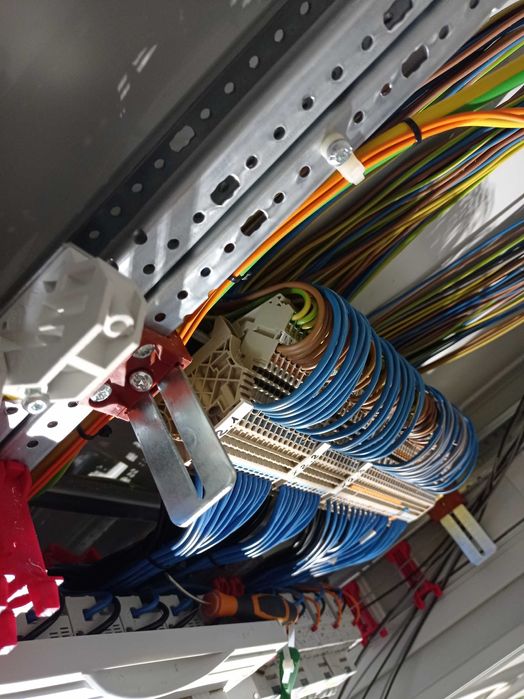 Elektryk , Kompleksowe Usługi Elektryczne - Opole , Brzeg ( okolice )