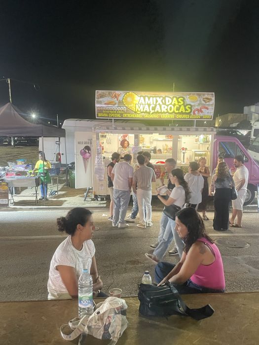 Vendo FOOD TRUCK pronta a trabalhar e legalizado Renault master  Bifanas , Cocktail e Maçarocas  30.000€