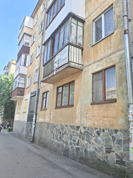 1 поверх! Продаж 3 кім квартири Пр. Перемоги (Круг)