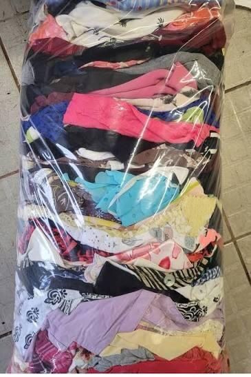 Odzież 10kg - wysoka jakość ,marki metki do dalszej odsprzedaży