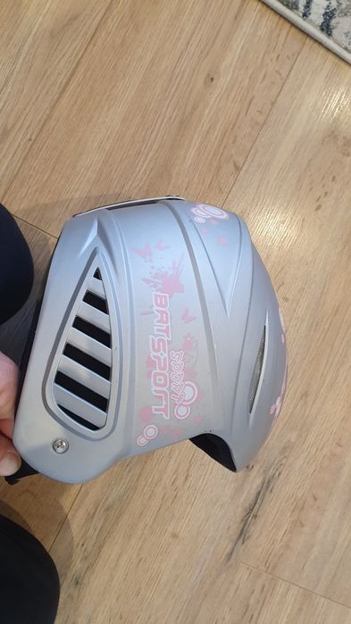 Kask narciarski dziewczecy