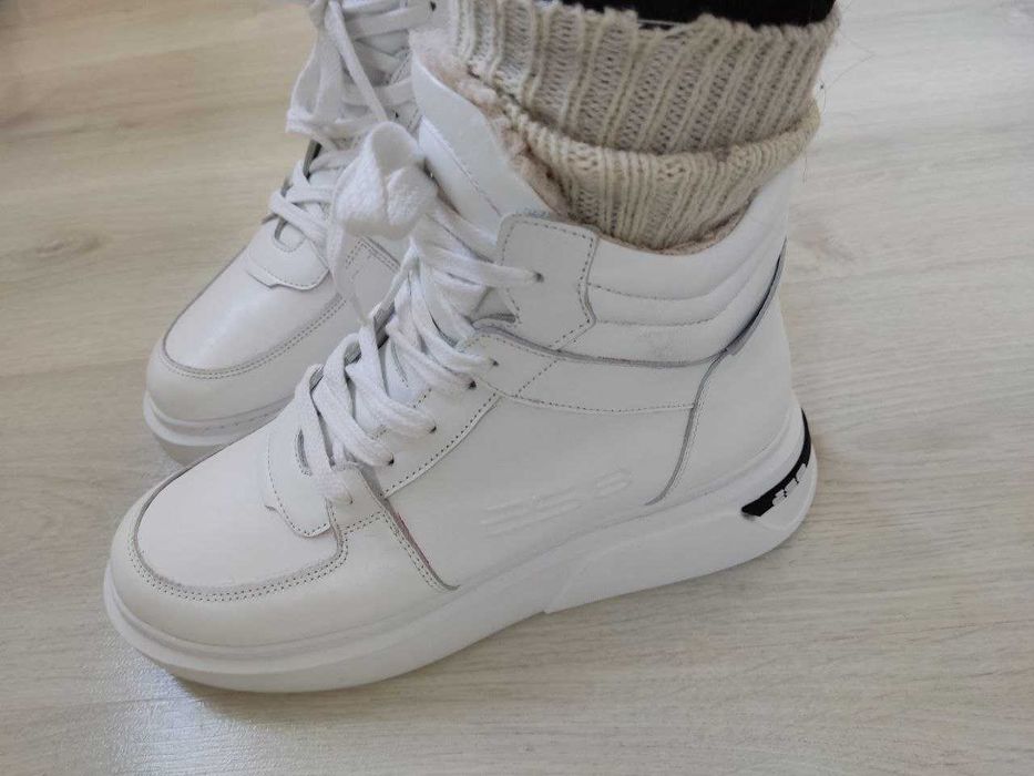 Зимові хайтопи білі ES8 ER00112332