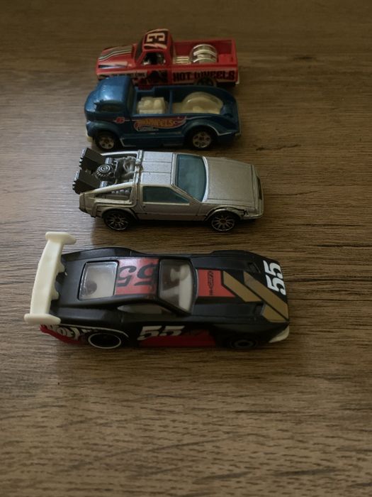 hot      wheels