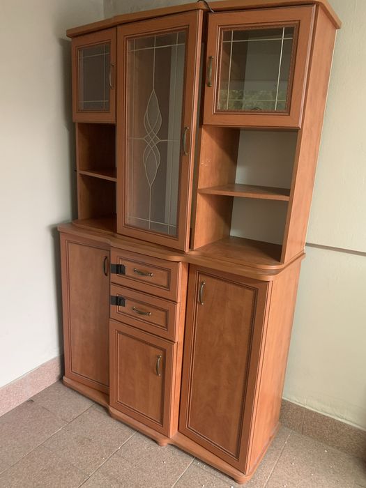 Witryna, kredens z podswietleniem