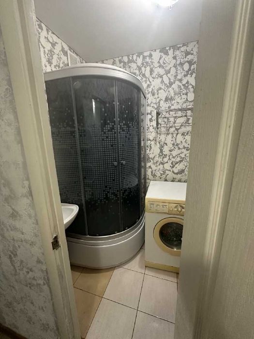 Простора 3 кім. кв з шикарним видом моря!