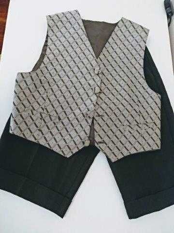 Conjunto de cerimónia para rapaz