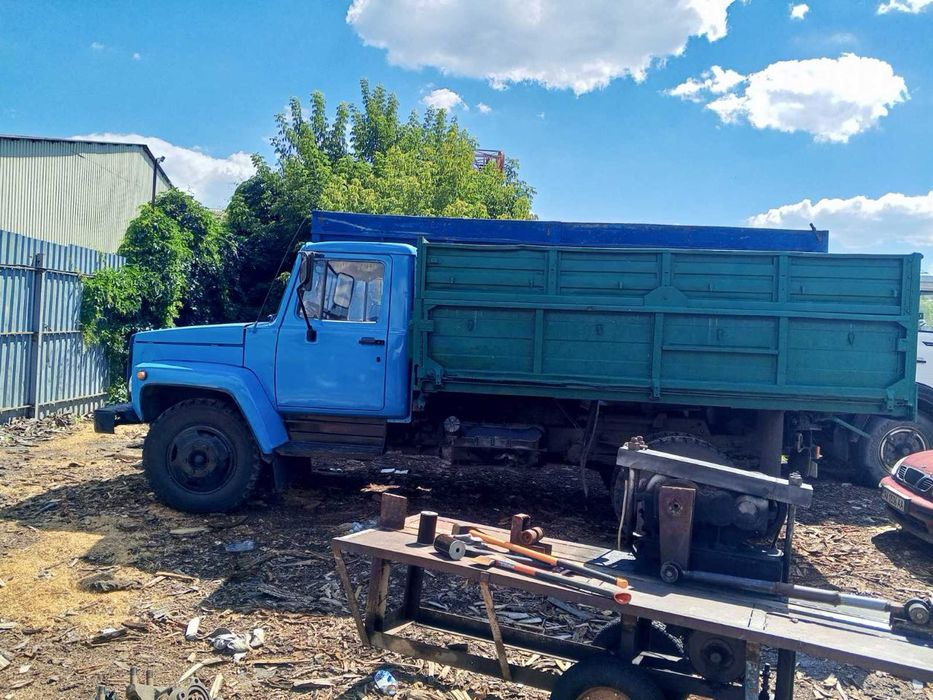 Продам Газон самосвал
