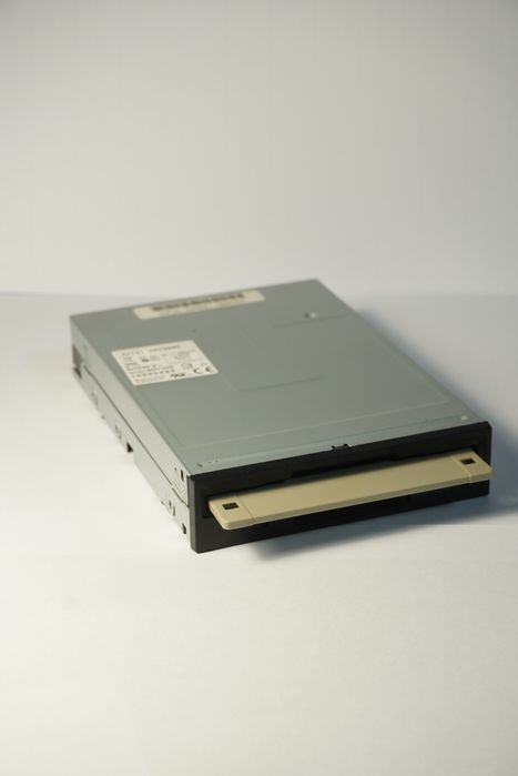 Sony MPF920 napęd dyskietek 3.5"