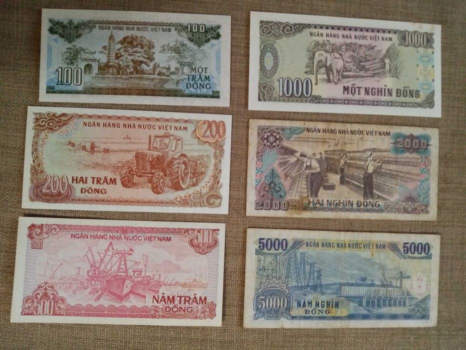 VIETNAME, 15 NOTAS 7 São do Antigo Vietname  8 NOTAS do Novo Vietname