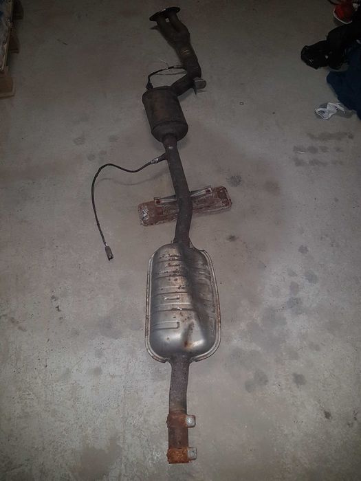 Tlumik  sondy  katalizator  bmw e46 .2.0b