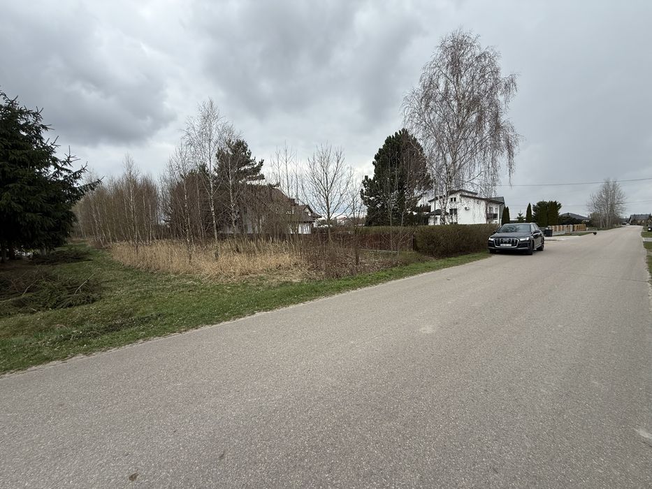 DZIAŁKA BUDOWLANA – 2096 m² – Łazy k. Łukowa