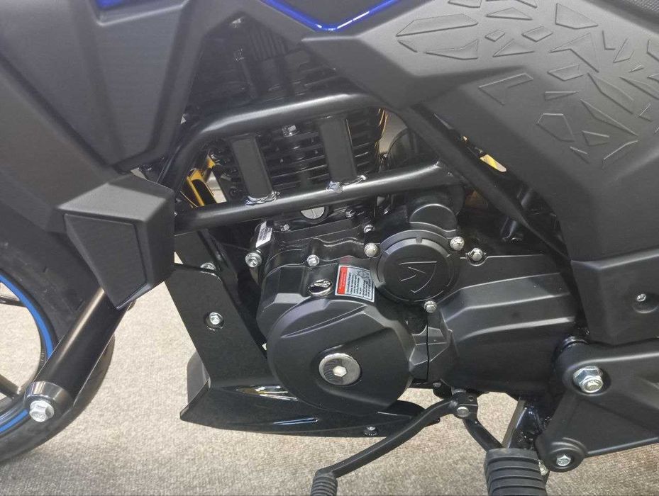 Мотоцикл SPARK SP200R-32