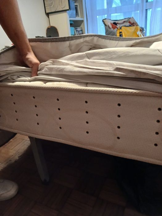 Colchão mais estrado