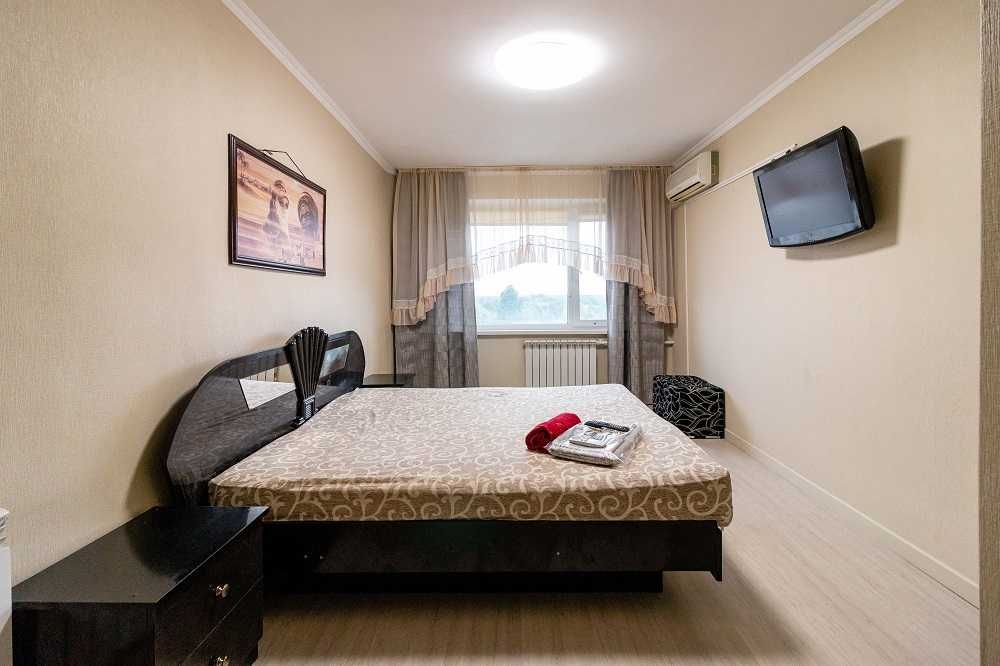 Здам на тиждень 3к.квартира, Оболонь, вул. Прирічна 5, ЗНИЖКИ В ОПИСІ!