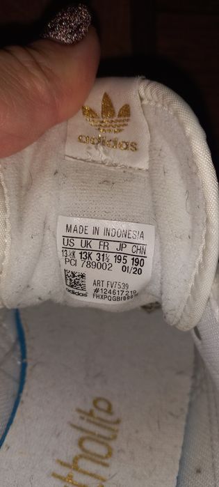 Кросівки Adidas кроссовки