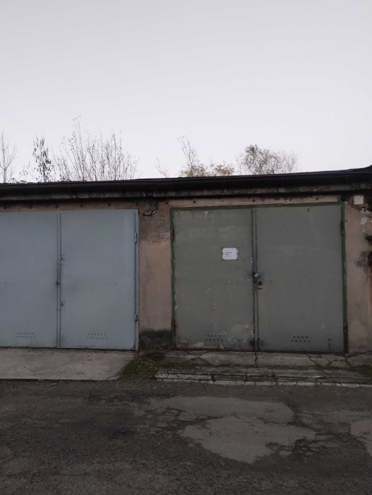 Sprzedam garaż Chorzów Batory