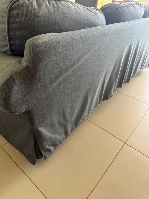 Sofá de 3 lugares + 2 Poltronas