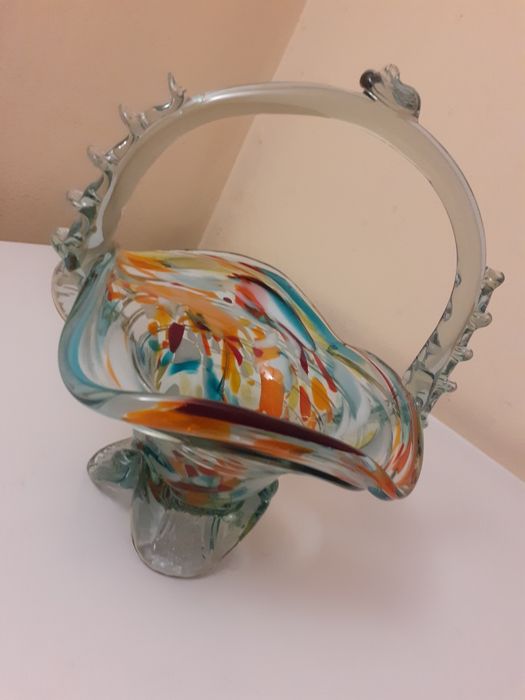 Szkło malowane różności