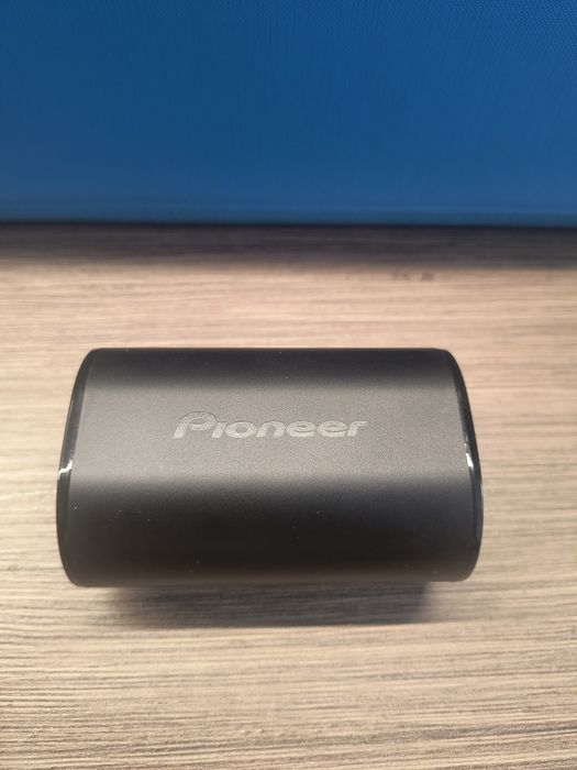 Pioneer se-c8TW stacja ładowania + jedna słuchawka jak nowe