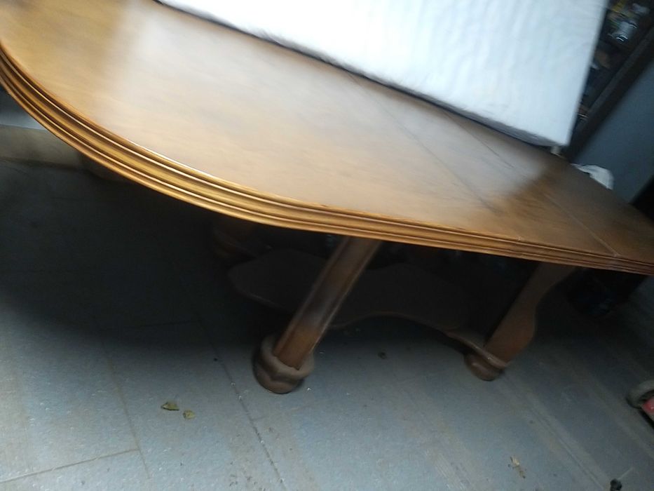 Sprzedam stół rozkładany