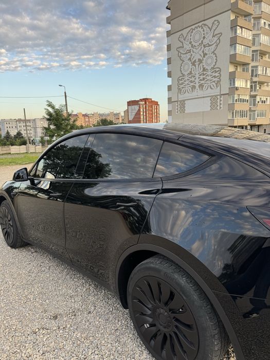 Продам Tesla Model Y 2023р модельного
