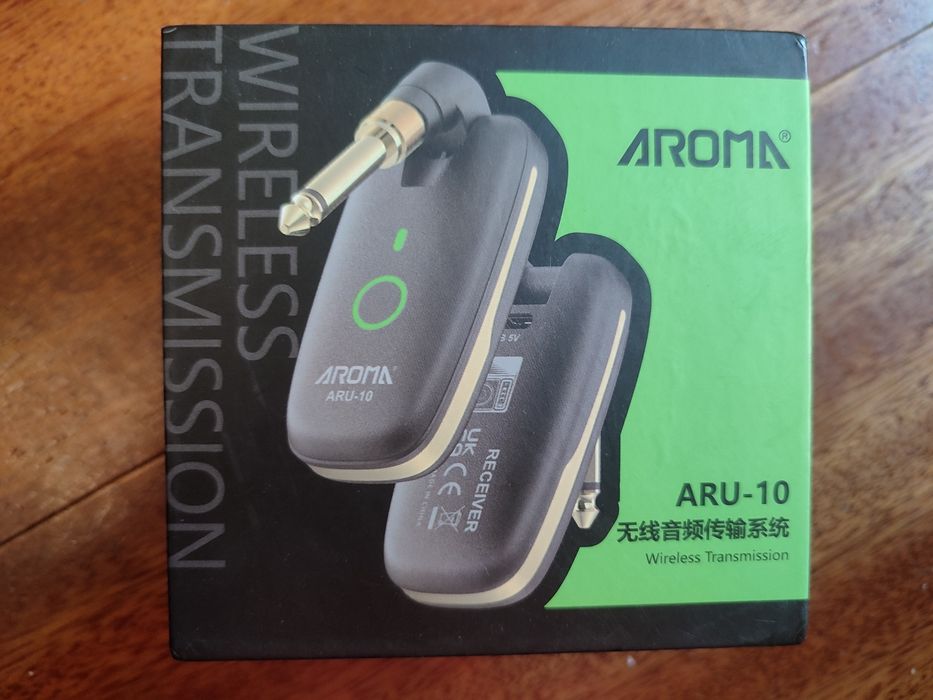 Sistema de guitarra/baixo sem fio aroma - 7 canais aroma ARU10