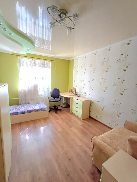 Продам 2-хкомн квартиру на ул Садовая