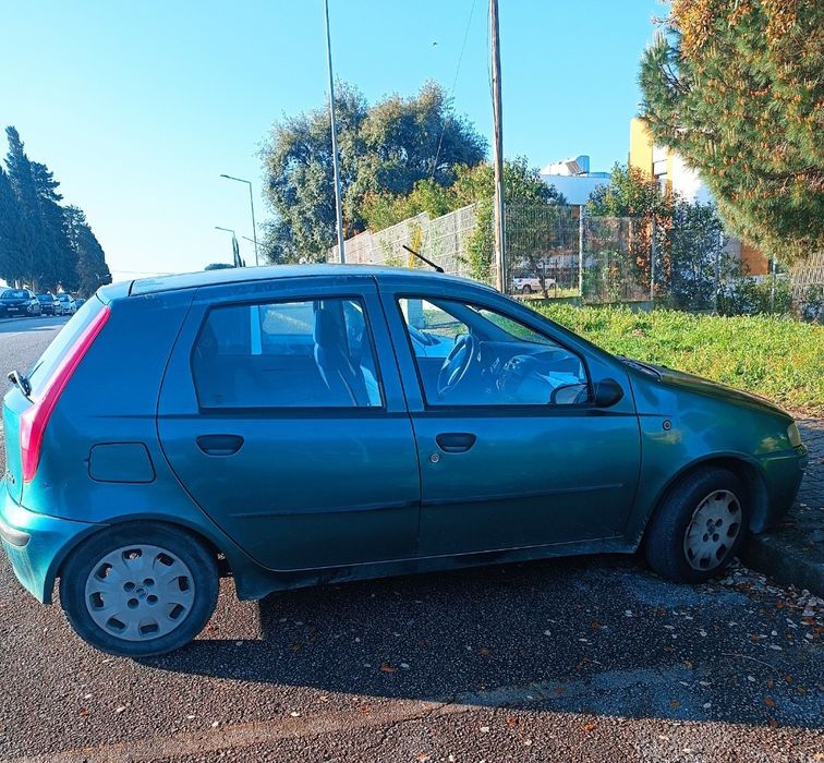 Fiat Punto 1.2 Active445339623657973760