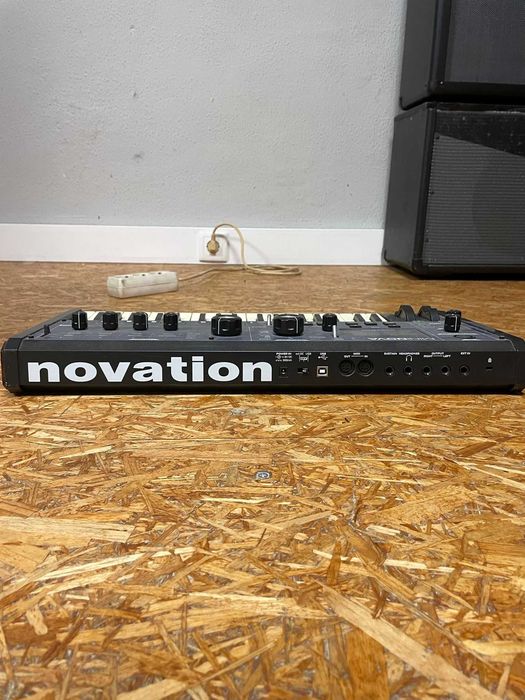 Novation Mininova