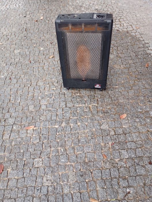 Aquecedor a gás com adaptador 30€