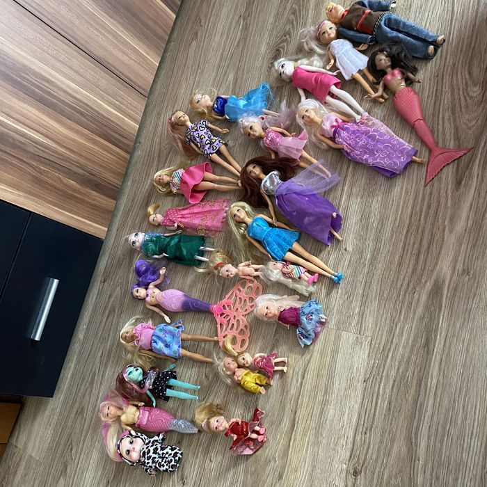 Zestaw lalek Barbie i nie tylko