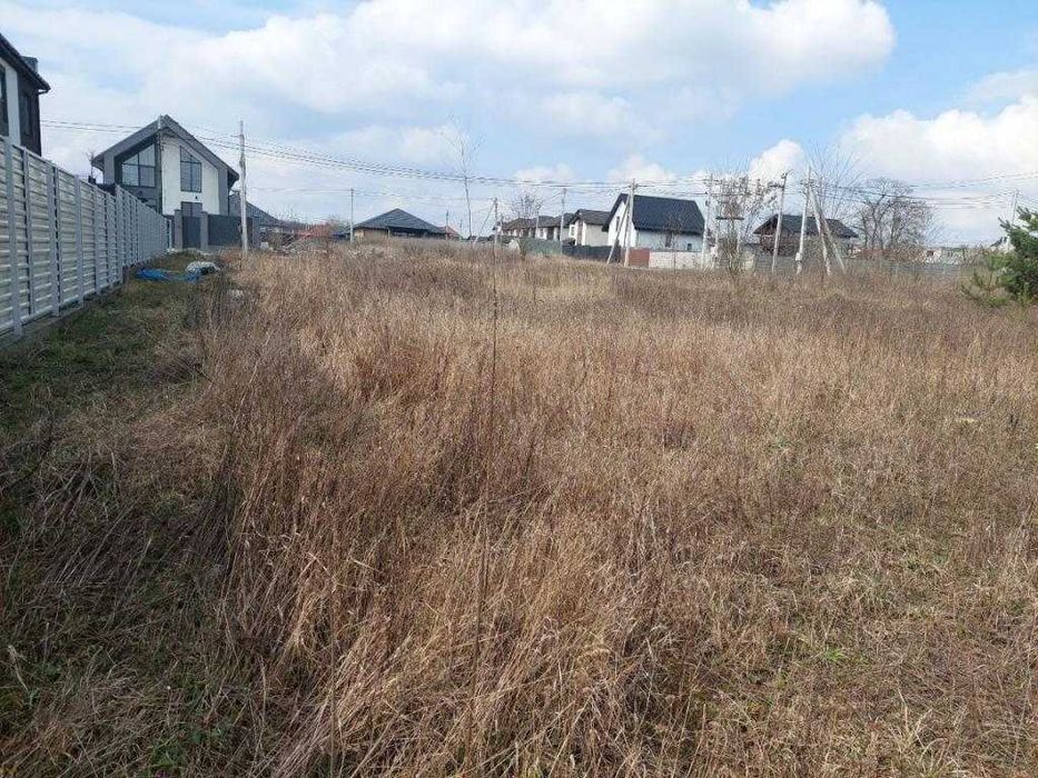 Продам земельну ділянку під забудову в Шкуринцях 5180