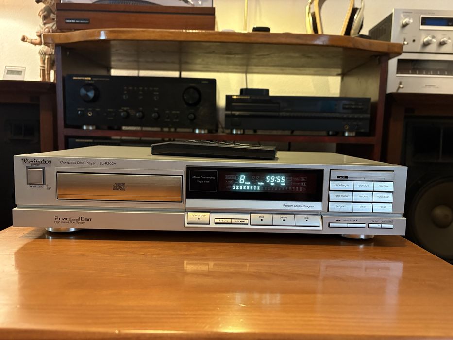 Leitor de CDs Technics SL-P202A