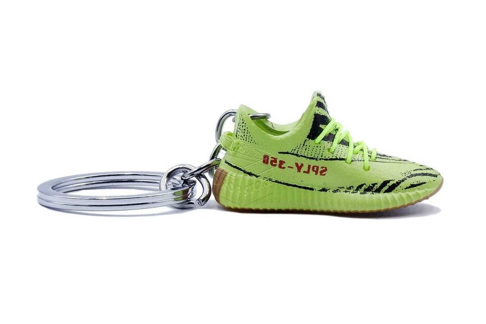 Adidas YEEZY BOOST 350 V2 Semi Frozen Yellow – Brelok | B37572