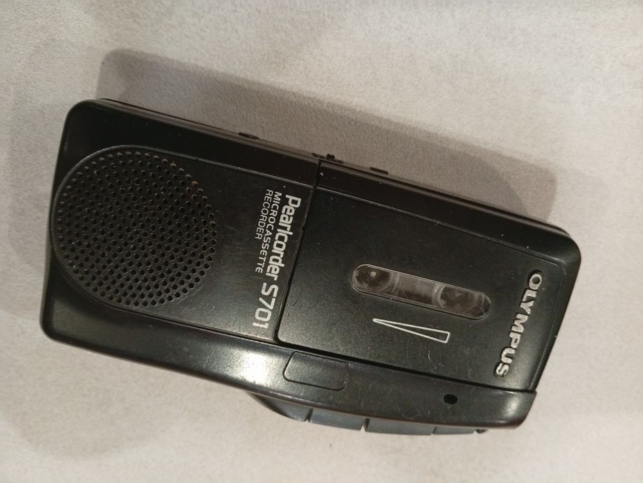 Діктофон  в робочому стані