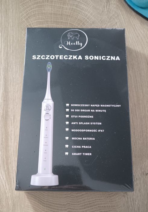Nowa czarna szczoteczka soniczna Heelly