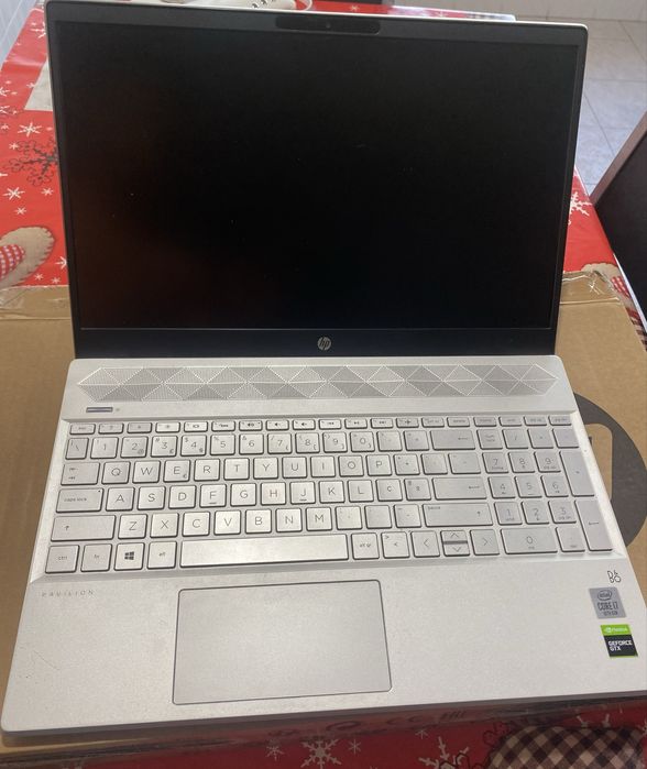 HP Laptop/I7, 512GB, 16GBRAM, Windows 11