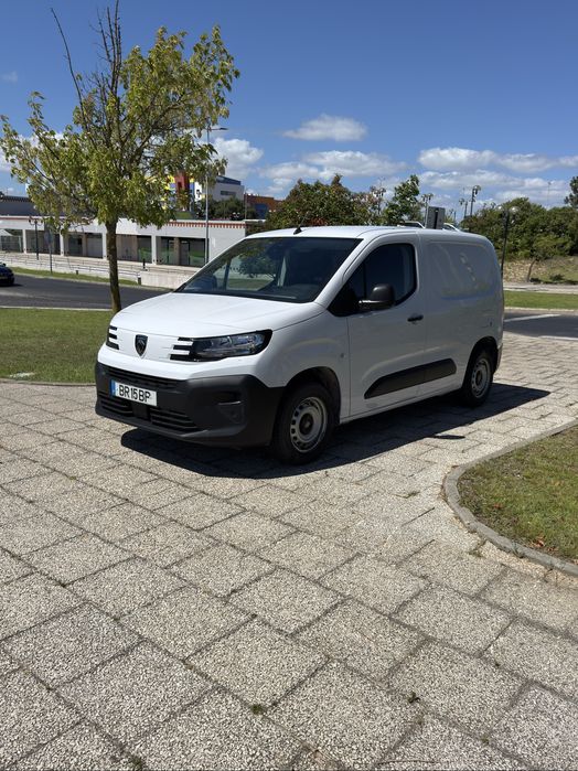 Peugeot Partner Almost New